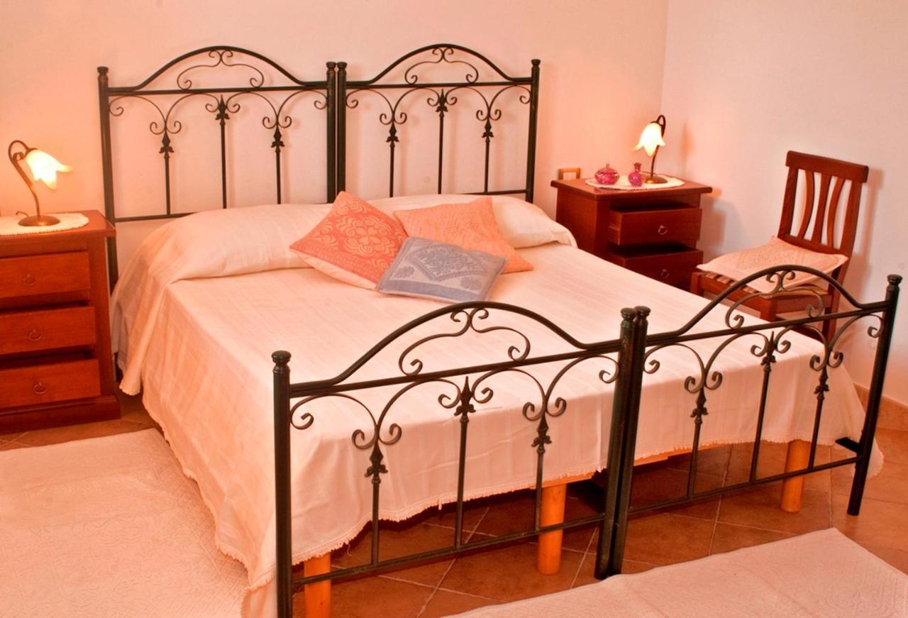 Agriturismo Sa Suerera 오이메도 객실 사진